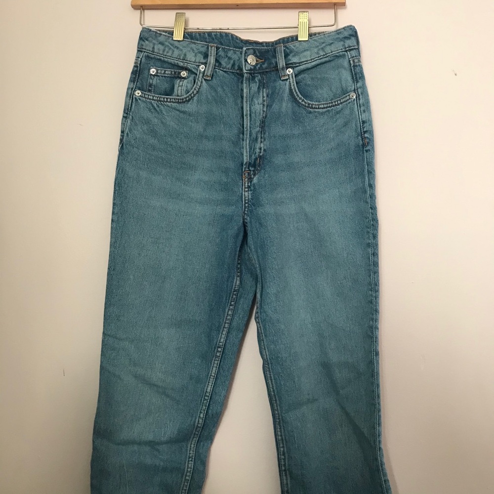 SOLD H&M Mom Jeans